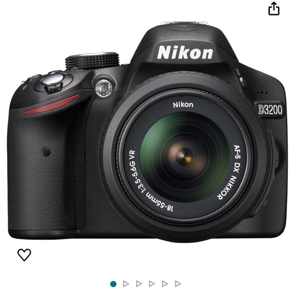 Nikon D3200 24.2 MP CMOS Digital SLR with 18-55mm f/3.5-5.6 - Picture 1 of 5
